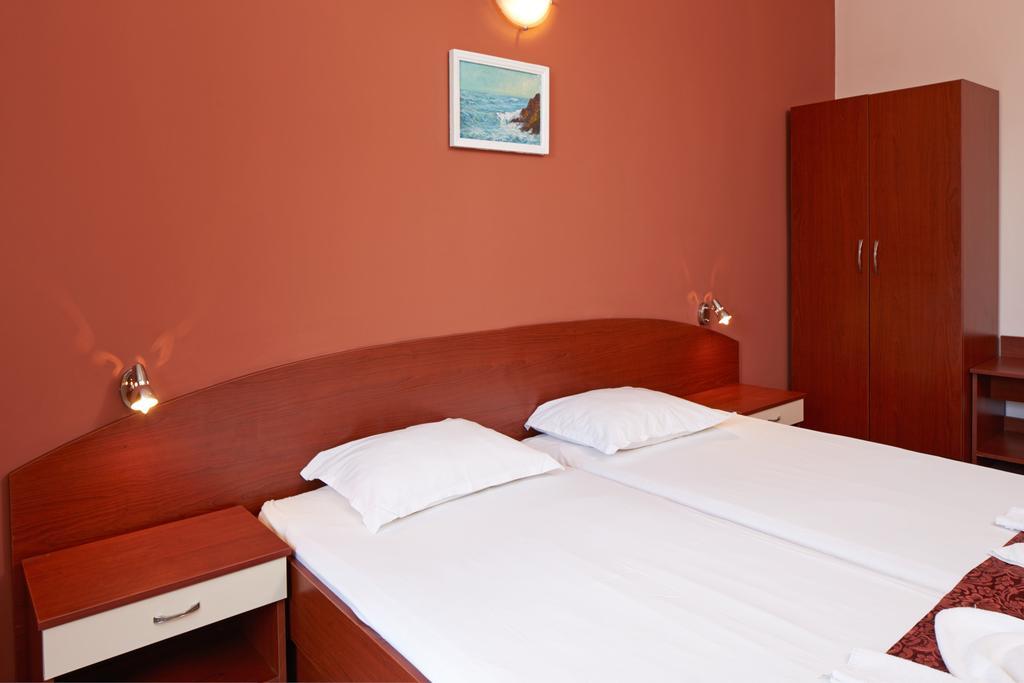 Guesthouse Kirov Ravda Eksteriør bilde